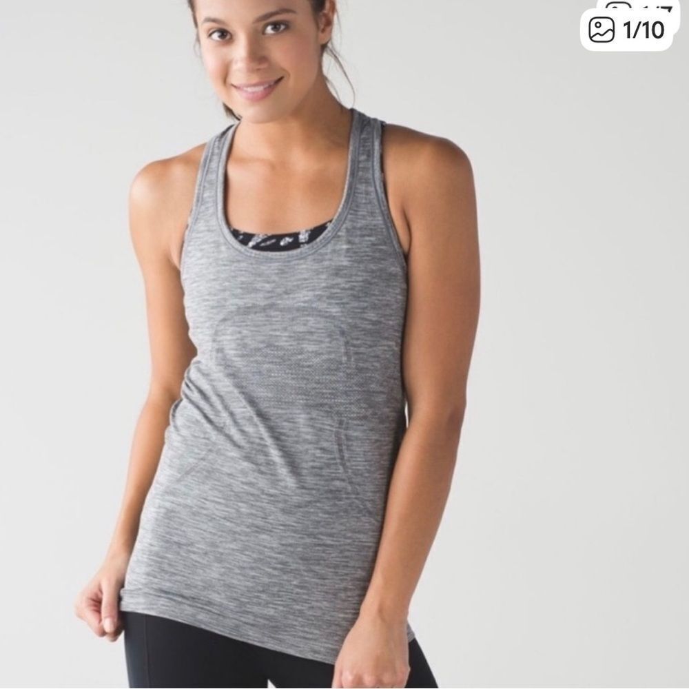Lululemon Swiftly Tech Racerback Tank Gray Womens 6